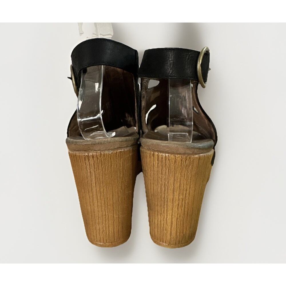 Dansko Chunky Heel Sandals - Womens 38 US 7 - Demetra Black Nubuck Slingback - Picture 2 of 6